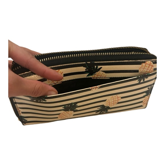 Kate Spade Cameron Street Pineapple Wallet - Picture 7 of 7